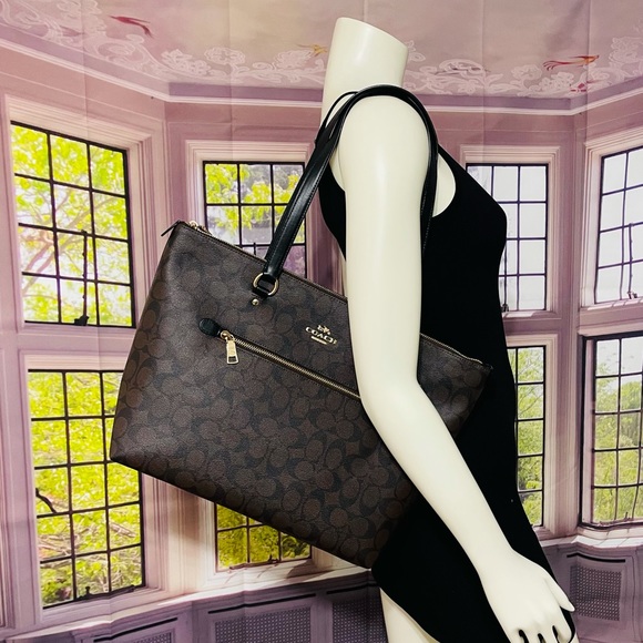 NWT Coach Brown Gallery Tote In Signature Canvas - Picture 9 of 13
